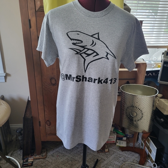 Tops - Shark T Shirt Medium